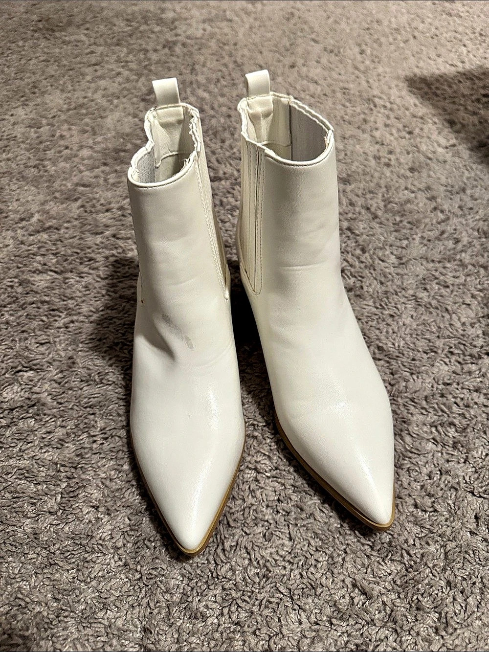 SHU SHOP Women's White Pointed-Toe Ankle Boots